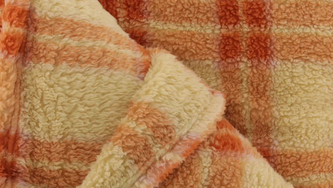 Alix fleece plaid