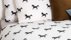 Black Horses flanel dekbedovertrek