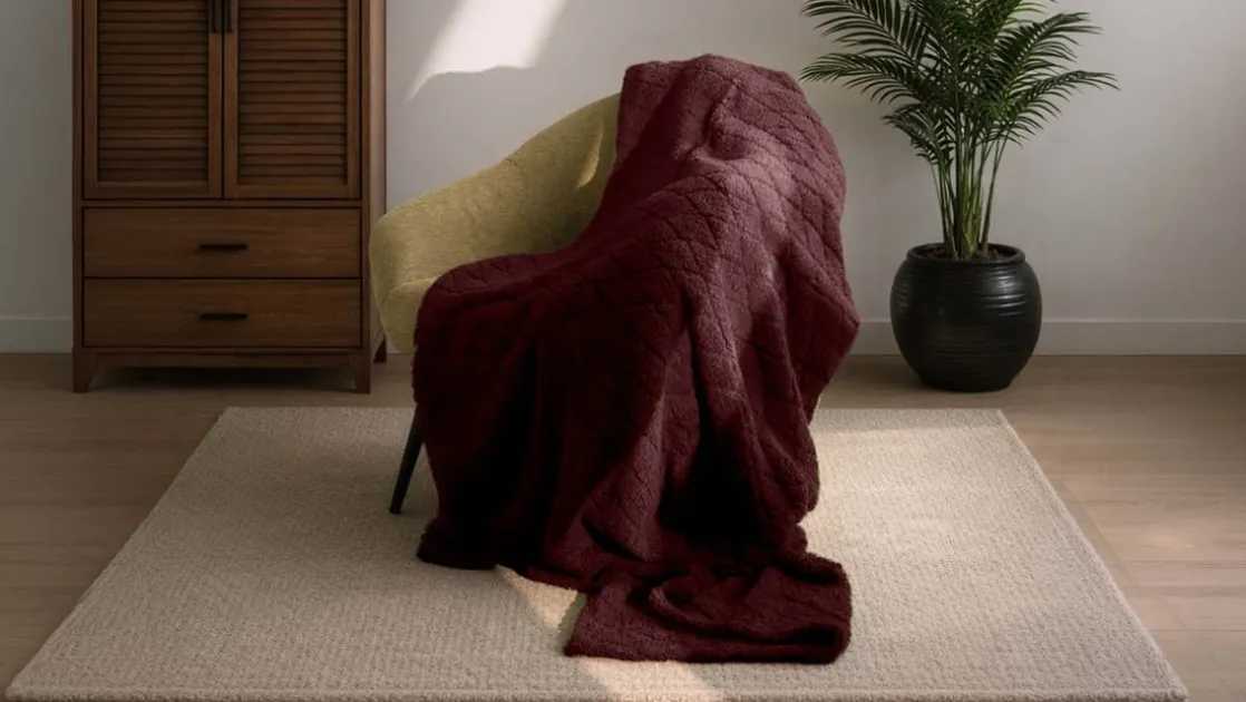 Ezra fleece plaid