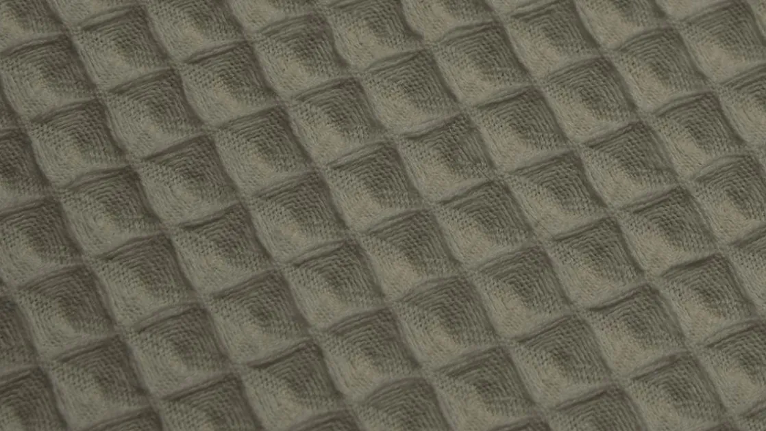 Goya plaid