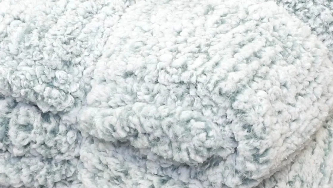 Knut fleece plaid
