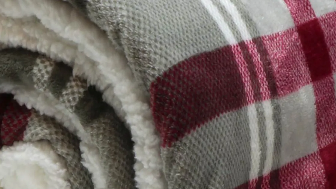 Larsson fleece plaid
