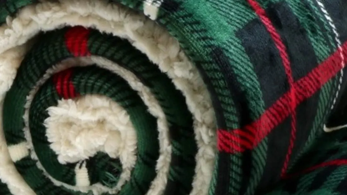 Larsson fleece plaid