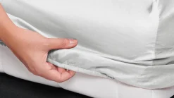 Satin hoeslaken
